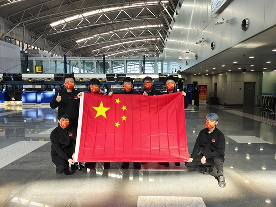 港股手游股强势反弹 暑期旺季推动市场活跃